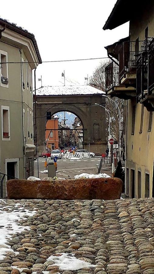 La Petite Maison De Julie Aosta Dış mekan fotoğraf